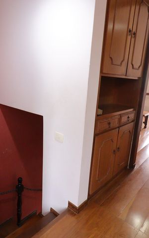 Casa à venda com 140m², 3 quartos e 2 vagasCorredor