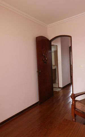 Casa à venda com 140m², 3 quartos e 2 vagasQuarto 3