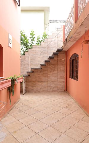 Casa à venda com 140m², 3 quartos e 2 vagasQuintal