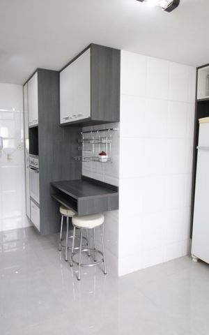 Apartamento para alugar com 172m², 4 quartos e 3 vagasCozinha