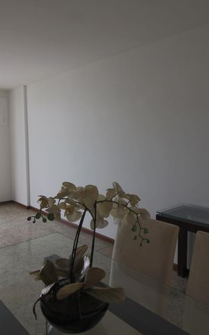 Apartamento para alugar com 172m², 4 quartos e 3 vagasSala