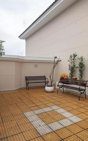 Casa de condomínio à venda com 100m², 3 quartos e 2 vagas Casa de condomínio à venda com 100m², 3 quartos e 2 vagasÁrea comum