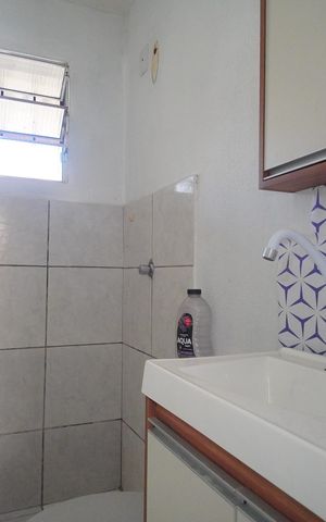 Casa para alugar com 56m², 2 quartos e 1 vagaBanheiro