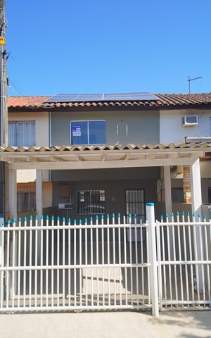 Casa para alugar com 56m², 2 quartos e 1 vagaFachada