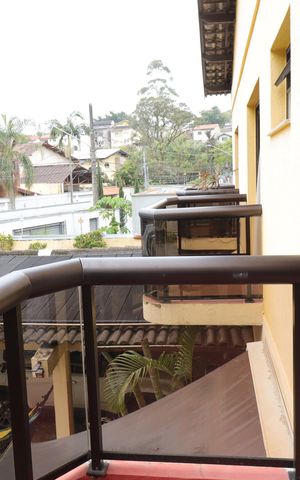 Casa à venda com 549m², 6 quartos e 4 vagasVaranda Quarto 2
