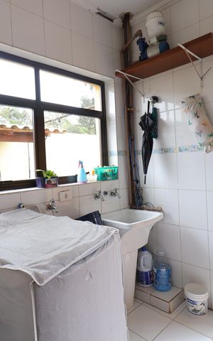 Casa à venda com 549m², 6 quartos e 4 vagasÁrea de Serviço