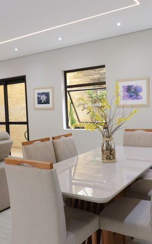 Casa à venda com 549m², 6 quartos e 4 vagasSala de Jantar