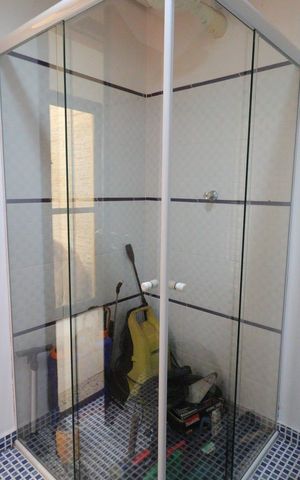 Casa à venda com 549m², 6 quartos e 4 vagasÁrea gourmet - banheiro