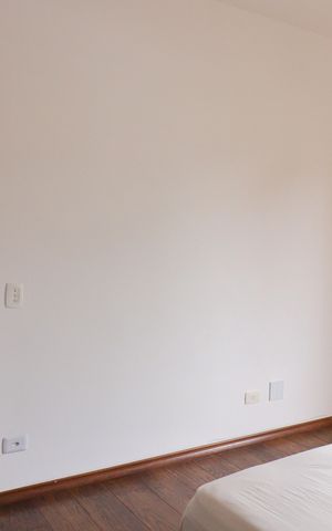 Casa à venda com 549m², 6 quartos e 4 vagasQuarto 