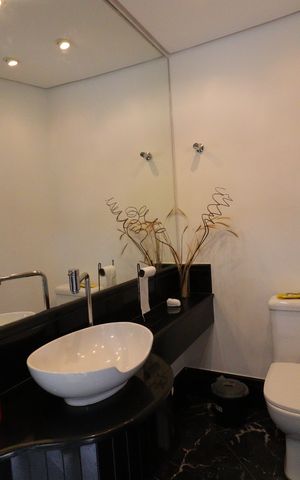 Casa à venda com 549m², 6 quartos e 4 vagasLavabo