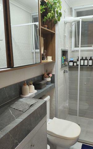 Apartamento à venda com 42m², 2 quartos e 1 vaga Apartamento à venda com 42m², 2 quartos e 1 vagaBanheiro