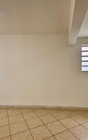 Apartamento à venda com 83m², 1 quarto e sem vaga