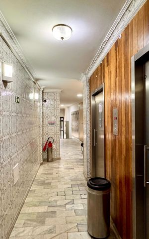 Apartamento à venda com 83m², 1 quarto e sem vaga
