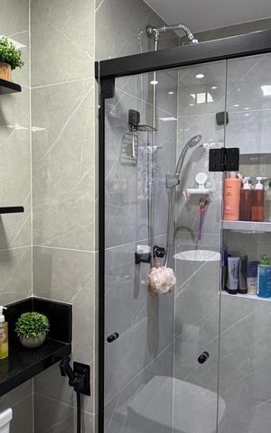 Apartamento à venda com 46m², 2 quartos e 1 vaga Apartamento à venda com 46m², 2 quartos e 1 vagaBanheiro social