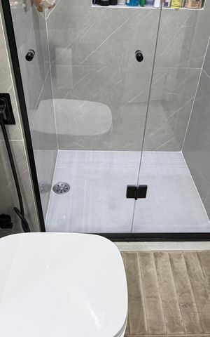Apartamento à venda com 46m², 2 quartos e 1 vaga Apartamento à venda com 46m², 2 quartos e 1 vagaBanheiro social