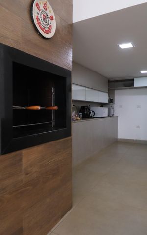 Casa para alugar com 350m², 4 quartos e 4 vagasCozinha