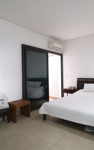 Casa para alugar com 350m², 4 quartos e 4 vagasQuarto 4 - Suíte