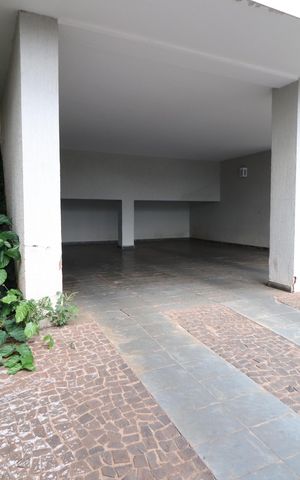 Casa para alugar com 350m², 4 quartos e 4 vagasGaragem