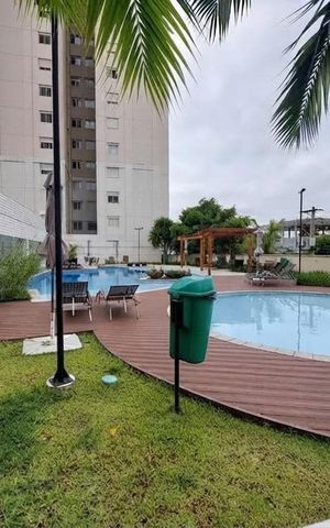 Apartamento à venda com 136m², 3 quartos e 2 vagas Apartamento à venda com 136m², 3 quartos e 2 vagasÁrea comum - Piscina