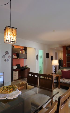 Apartamento à venda com 136m², 3 quartos e 2 vagasSala
