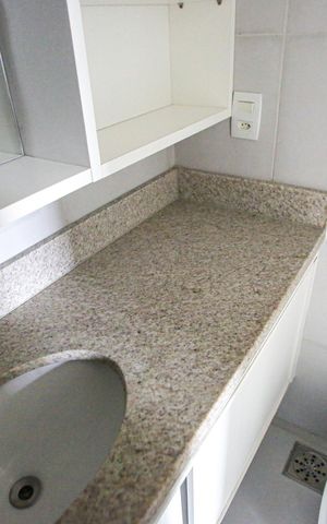 Apartamento à venda com 65m², 2 quartos e 1 vagaBanheiro Social