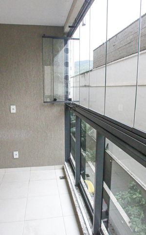 Apartamento à venda com 65m², 2 quartos e 1 vagaVaranda da Sala