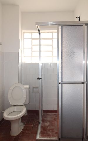 Apartamento para alugar com 63m², 2 quartos e sem vagaBanheiro