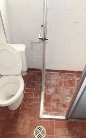 Apartamento para alugar com 63m², 2 quartos e sem vagaBanheiro