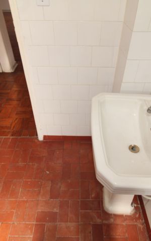 Apartamento para alugar com 63m², 2 quartos e sem vagaBanheiro
