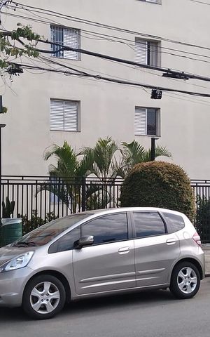 Apartamento para alugar com 63m², 2 quartos e sem vaga Apartamento para alugar com 63m², 2 quartos e sem vagaFachada