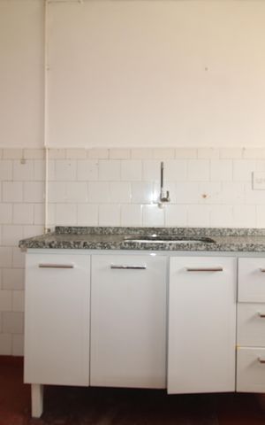Apartamento para alugar com 63m², 2 quartos e sem vagaCozinha