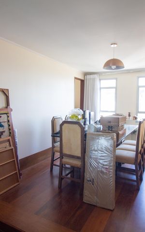 Apartamento à venda com 206m², 4 quartos e 2 vagas Apartamento à venda com 206m², 4 quartos e 2 vagasSala de Jantar