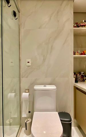 Apartamento à venda com 115m², 2 quartos e 1 vaga Apartamento à venda com 115m², 2 quartos e 1 vagaBanheiro 2