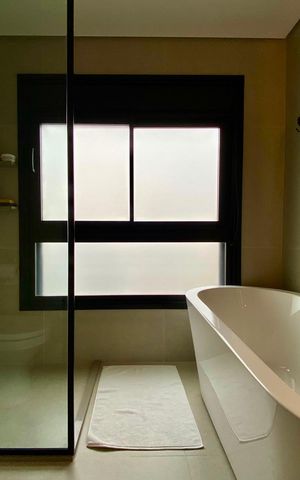 Apartamento à venda com 115m², 2 quartos e 1 vaga Apartamento à venda com 115m², 2 quartos e 1 vagaBanheiro 1