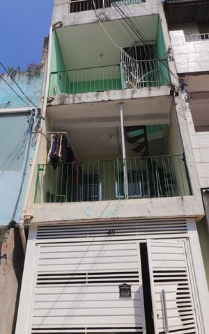 Casa à venda com 125m², 1 quarto e 2 vagasFachada