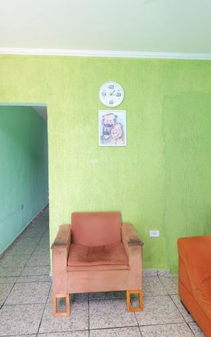 Casa à venda com 125m², 1 quarto e 2 vagasSala