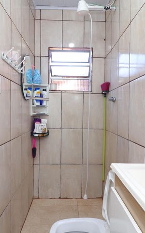 Casa à venda com 125m², 1 quarto e 2 vagasBanheiro