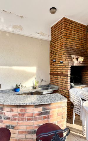 Casa à venda com 400m², 3 quartos e 3 vagasÁrea externa