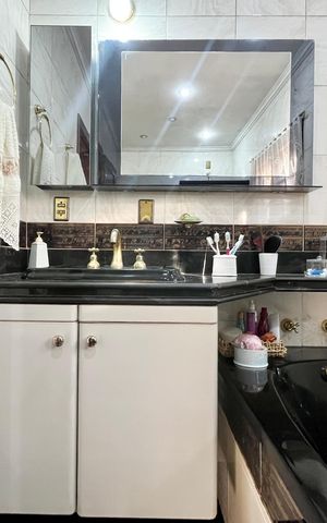Casa à venda com 400m², 3 quartos e 3 vagasBanheiro Suíte