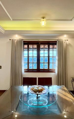 Casa à venda com 400m², 3 quartos e 3 vagasSala