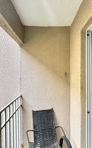 Apartamento para alugar com 47m², 2 quartos e 1 vaga Apartamento para alugar com 47m², 2 quartos e 1 vagaVaranda