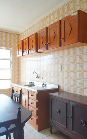 Apartamento para alugar com 95m², 2 quartos e sem vagaCozinha