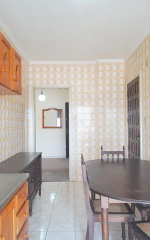 Apartamento para alugar com 95m², 2 quartos e sem vagaCozinha