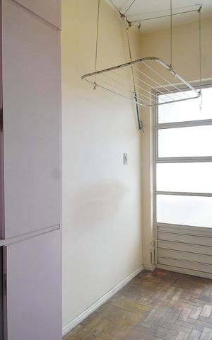 Apartamento para alugar com 95m², 2 quartos e sem vagaQuarto de Serviço