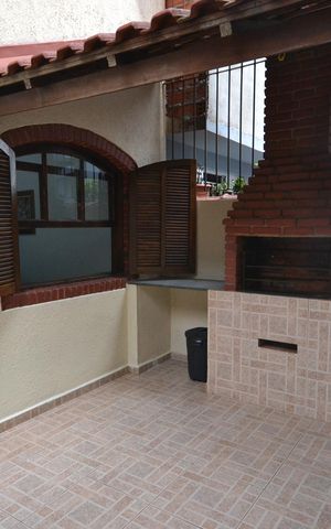 Casa à venda com 217m², 3 quartos e 2 vagasQuintal/Churrasqueira