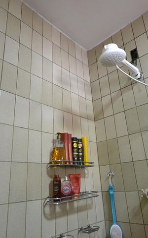 Casa à venda com 217m², 3 quartos e 2 vagasBanheiro 2