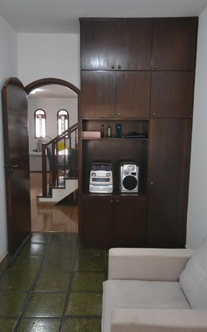 Casa à venda com 217m², 3 quartos e 2 vagasSala 2