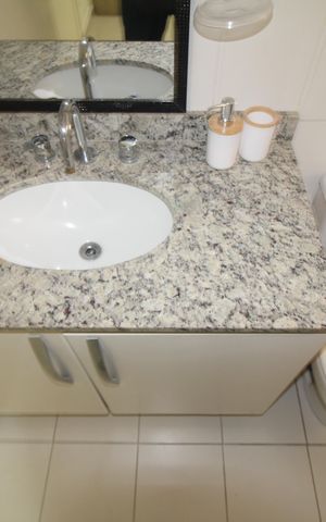 Apartamento para alugar com 120m², 3 quartos e 2 vagasBanheiro