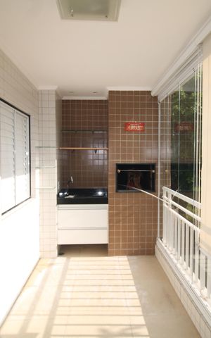 Apartamento para alugar com 120m², 3 quartos e 2 vagasSala - Varanda
