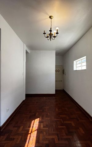 Apartamento à venda com 57m², 1 quarto e sem vaga Apartamento à venda com 57m², 1 quarto e sem vagaSala